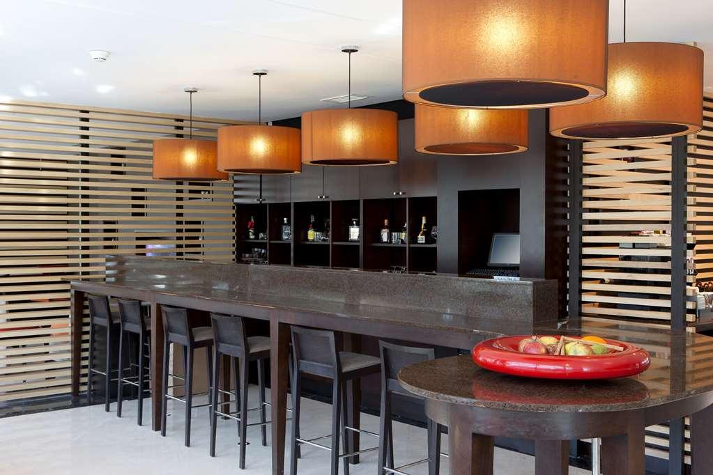 Nh Ribera Del Manzanares Hotel Madrid Restaurant photo