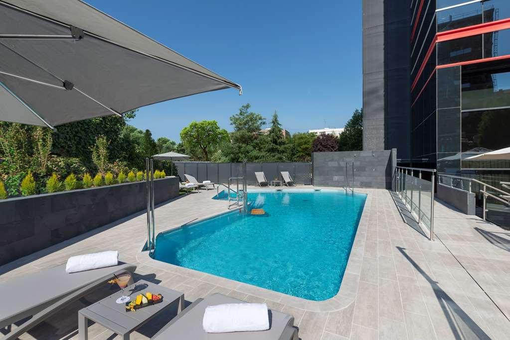 Nh Ribera Del Manzanares Hotel Madrid Facilities photo
