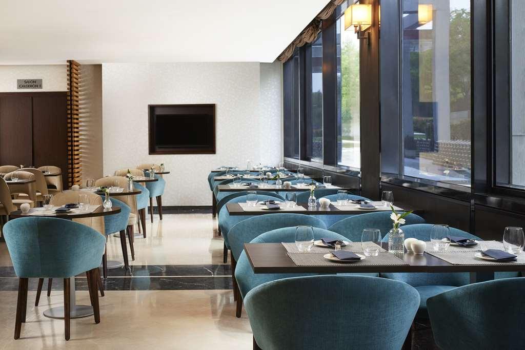 Nh Ribera Del Manzanares Hotel Madrid Restaurant photo